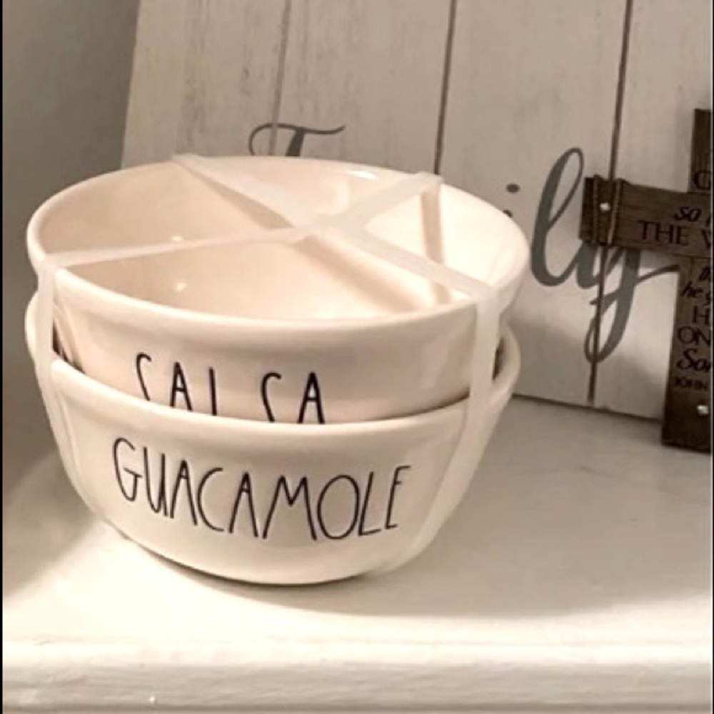 NWT’s Rae Dunn Salsa and Guacamole bowls